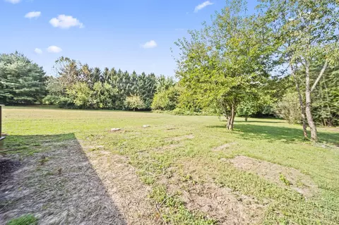 Exterior - 27695 Campbell Rd, Circleville, OH 43113 photo 10 of 14