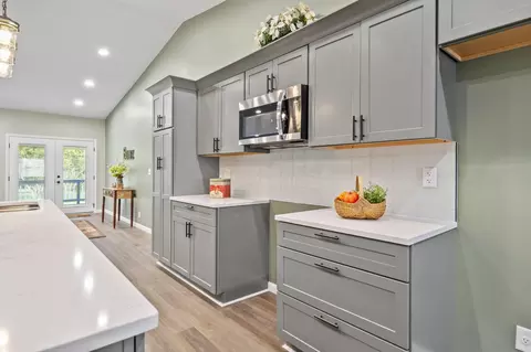 Kitchen - 27695 Campbell Rd, Circleville, OH 43113 photo 1 of 1