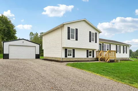 5700 Possum St, Mount Vernon, OH 43050