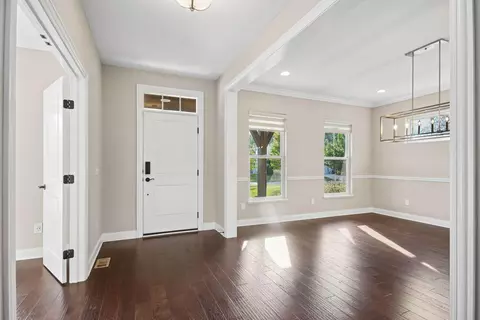 Entry Way - 6783 Corna Ct, Dublin, OH 43016 photo 2 of 8