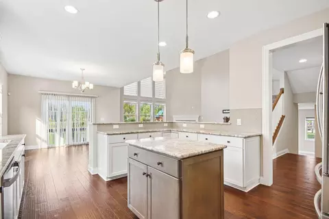 Entry Way - 6783 Corna Ct, Dublin, OH 43016 photo 5 of 8