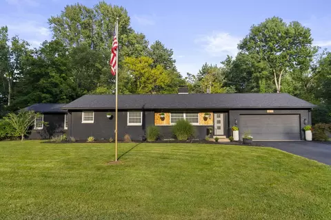 4855 Sharon Hill Dr, Columbus, OH 43235