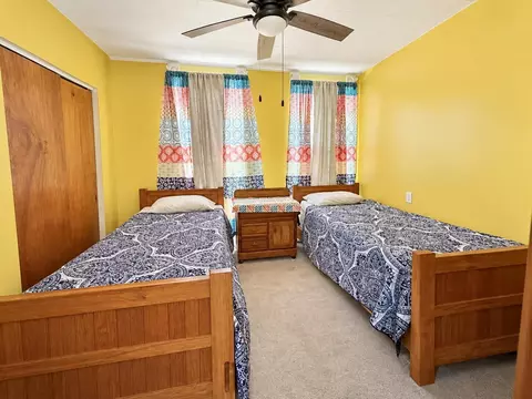 Bedroom - 606 E Hunter St, Logan, OH 43138 photo 2 of 2