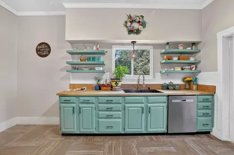 Kitchen - 352 Mound St, Logan, OH 43138 photo 6 of 6