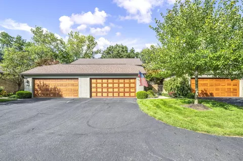 1114 Strathaven Dr N #5C, Worthington, OH 43085