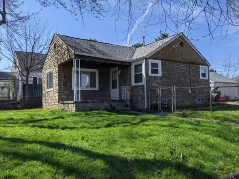 1914 W Mound St, Columbus, OH 43223