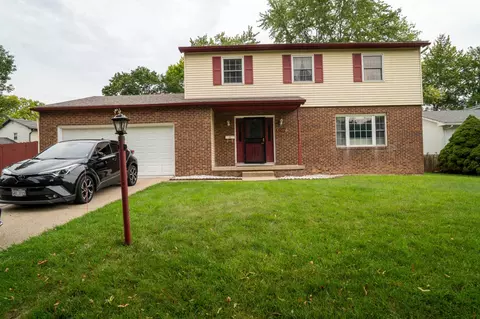 6272 Skywae Dr, Columbus, OH 43229