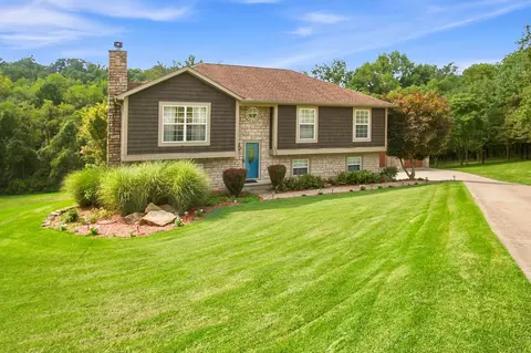 6720 Layman Dr, Nashport, OH 43830