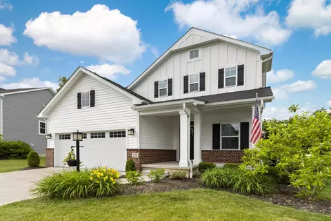 228 Arlington Dr, Pickerington, OH 43147