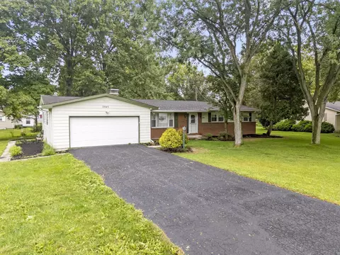 Exterior - 2945 Fairway Dr, Marion, OH 43302 photo 16 of 16
