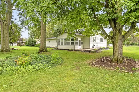 Exterior - 2945 Fairway Dr, Marion, OH 43302 photo 12 of 16