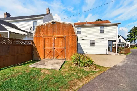 Exterior - 10 Burlington Rd, Jackson, OH 45640 photo 7 of 10