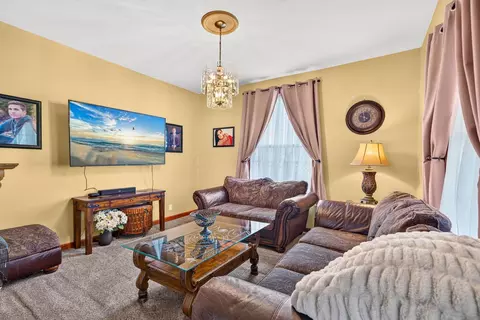 Living - 10 Burlington Rd, Jackson, OH 45640 photo 1 of 3
