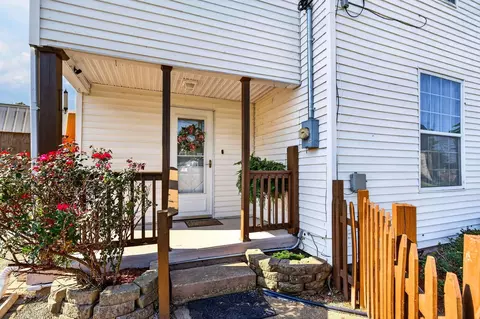 Exterior - 10 Burlington Rd, Jackson, OH 45640 photo 4 of 10