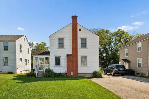 2422 Bretton Pl, Columbus, OH 43211