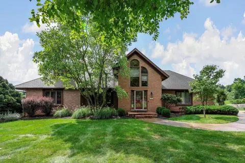 227 Bryn Du Dr, Granville, OH 43023