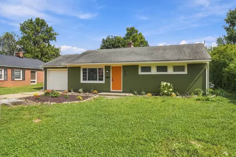 406 Carilla Ln, Columbus, OH 43228