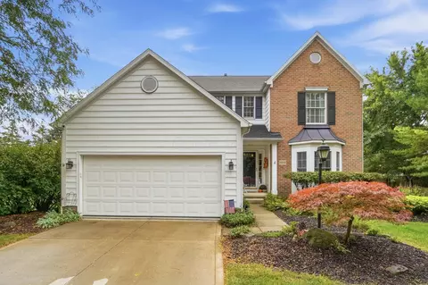 6900 Sunningdale Dr, Westerville, OH 43082