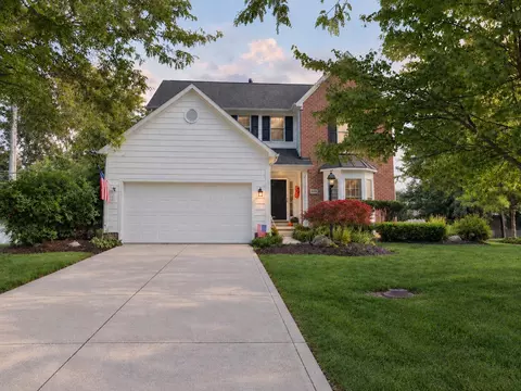6900 Sunningdale Dr, Westerville, OH 43082