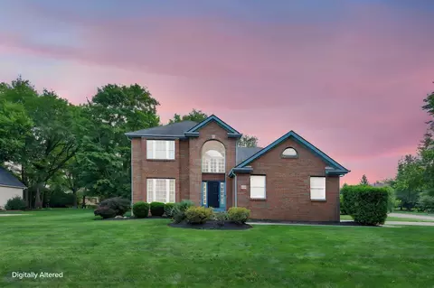 1306 Dobbins Dr, New Albany, OH 43054