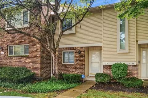 1314 Coronado Blvd W #11-3, Reynoldsburg, OH 43068