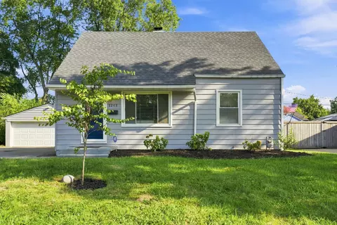 2248 Fenton St, Columbus, OH 43224