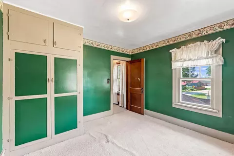 Bedroom - 945 Uncapher Ave, Marion, OH 43302 photo 3 of 7