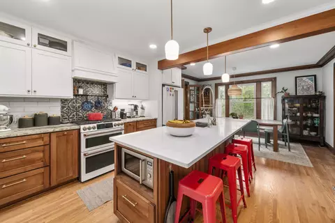Kitchen - 2191 Bryden Rd, Bexley, OH 43209 photo 9 of 10