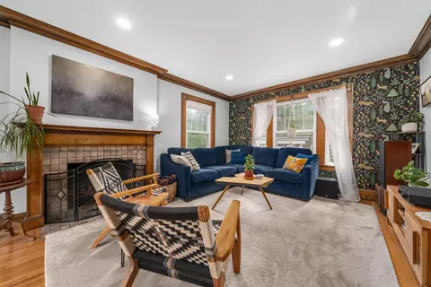 Living - 2191 Bryden Rd, Bexley, OH 43209 photo 1 of 6