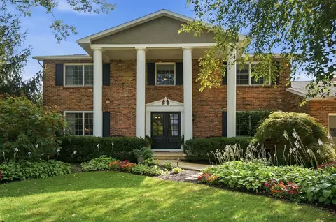 1327 Oakview Dr, Columbus, OH 43235