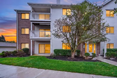 2317 Vicente Ct #101, Columbus, OH 43235
