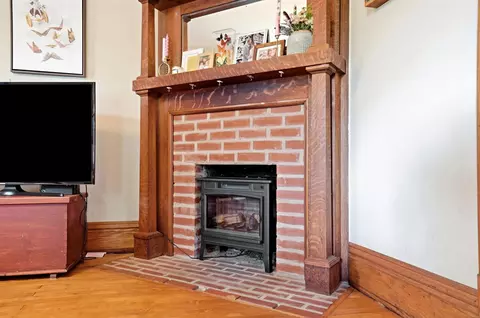 Living - 211 S Main St, Prospect, OH 43342 photo 3 of 4