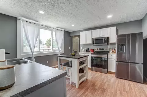 Kitchen - 127 E Grand Ave, Springfield, OH 45505 photo 1 of 5