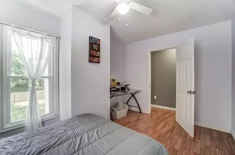 Bedroom - 127 E Grand Ave, Springfield, OH 45505 photo 7 of 7