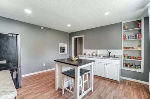 Kitchen - 127 E Grand Ave, Springfield, OH 45505 photo 3 of 5
