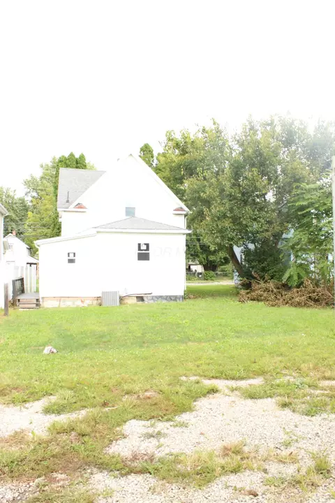 Exterior - 839 Bennett St, Marion, OH 43302 photo 7 of 7