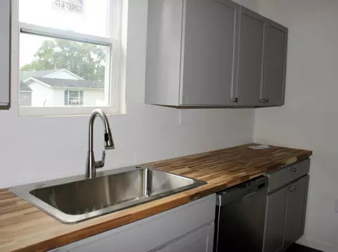 Kitchen - 839 Bennett St, Marion, OH 43302 photo 3 of 3