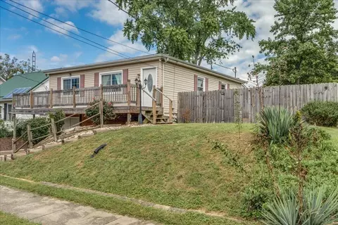 Other - 136 Hayward Ave, Circleville, OH 43113 photo 3 of 14