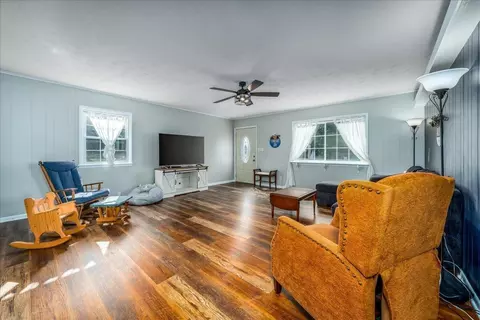 Living - 136 Hayward Ave, Circleville, OH 43113 photo 3 of 3