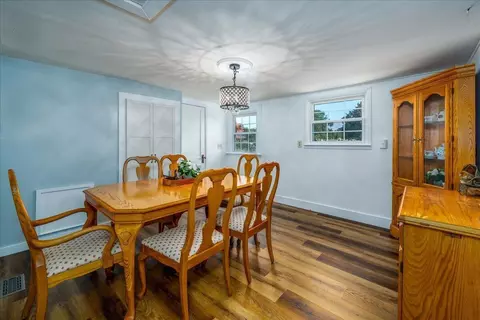 Dining - 136 Hayward Ave, Circleville, OH 43113 photo 3 of 3