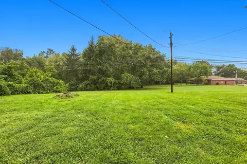 Exterior - 3596 E Dublin Granville Rd, Westerville, OH 43081 photo 7 of 11