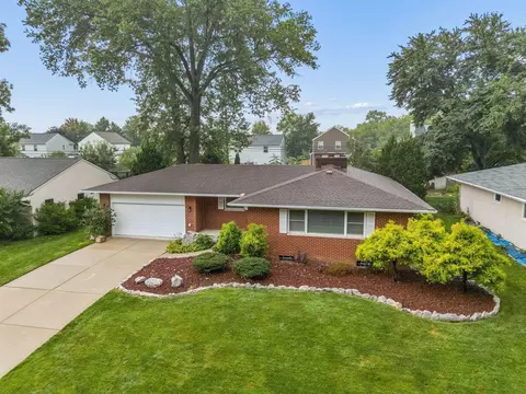 2801 Maplewood Dr, Columbus, OH 43231