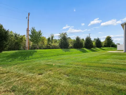 Exterior - 36 Oldham Ct, Delaware, OH 43015 photo 3 of 6