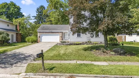 Exterior - 5515 Glasgow Pl, Columbus, OH 43235 photo 2 of 21