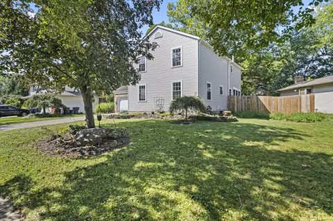 Exterior - 5515 Glasgow Pl, Columbus, OH 43235 photo 4 of 21