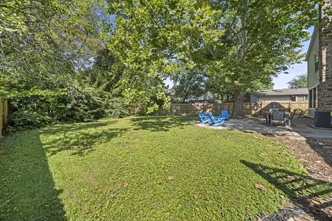 Exterior - 5515 Glasgow Pl, Columbus, OH 43235 photo 15 of 21