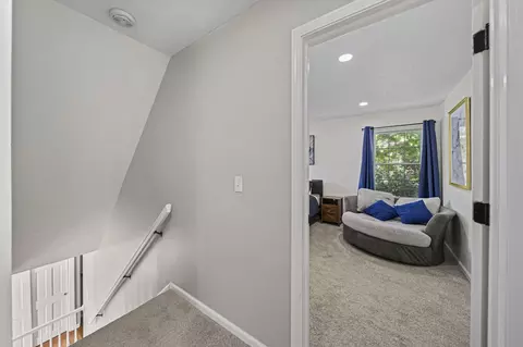 Entry Way - 5515 Glasgow Pl, Columbus, OH 43235 photo 13 of 16