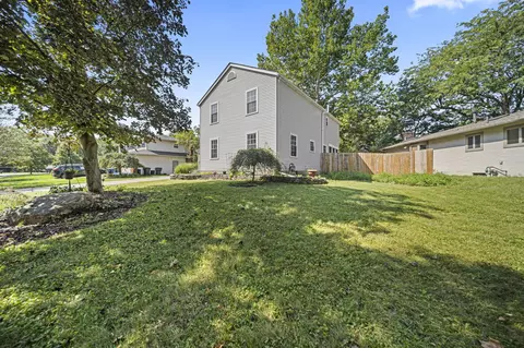 Exterior - 5515 Glasgow Pl, Columbus, OH 43235 photo 5 of 21