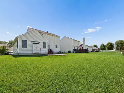 Exterior - 5560 Boucher Dr, Orient, OH 43146 photo 4 of 7