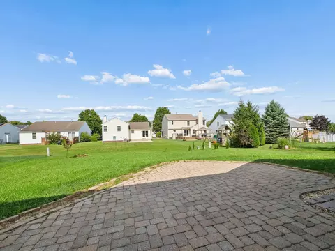 Exterior - 5560 Boucher Dr, Orient, OH 43146 photo 6 of 7